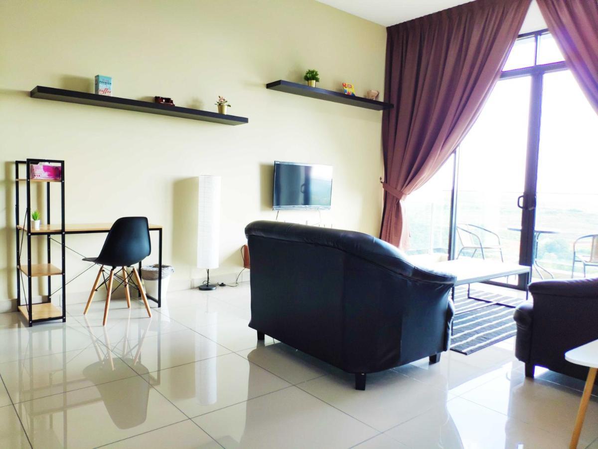 Netflix# Conezion Ioi Resort City By Salaam Suites Putrajaya Exterior foto