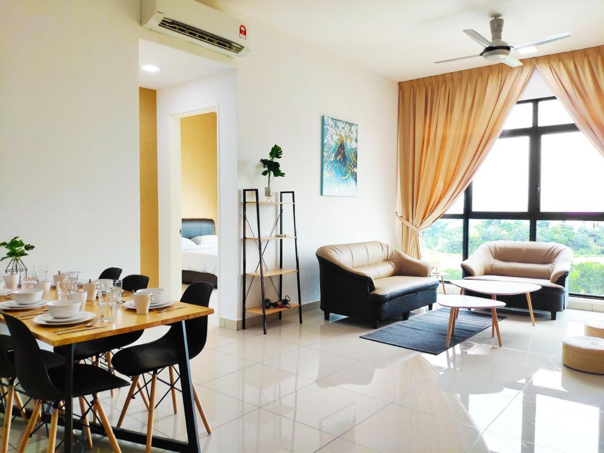 Netflix# Conezion Ioi Resort City By Salaam Suites Putrajaya Exterior foto